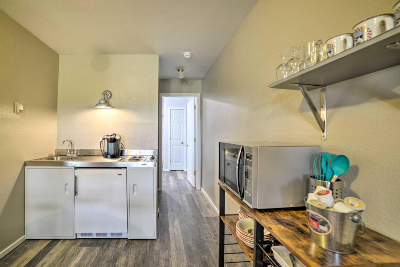 Walkout Apartment With Mtn View On Cortez Ranch Exterior foto